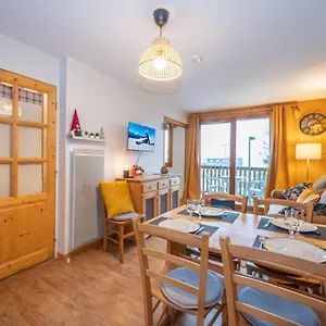 https://orcieres-bergerie.fr-provencehotel.com