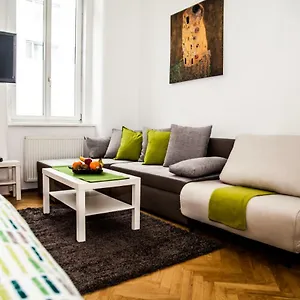 Lights - Karmarschgasse Apartamento